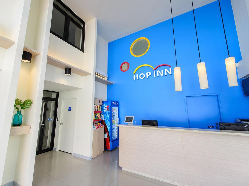 Hop Inn Phuket Exterior photo