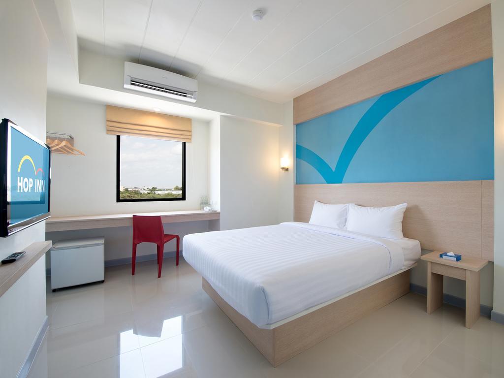 Hop Inn Phuket Exterior photo