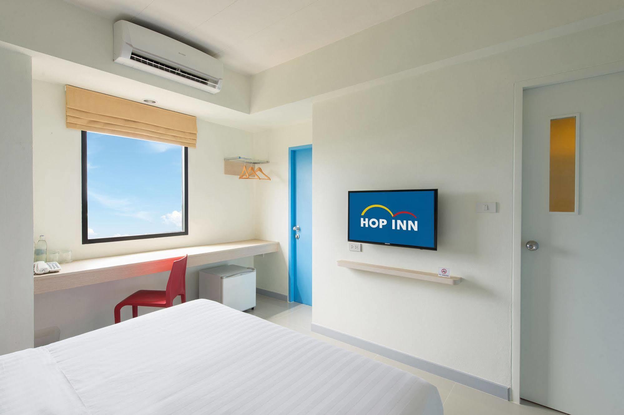 Hop Inn Phuket Exterior photo