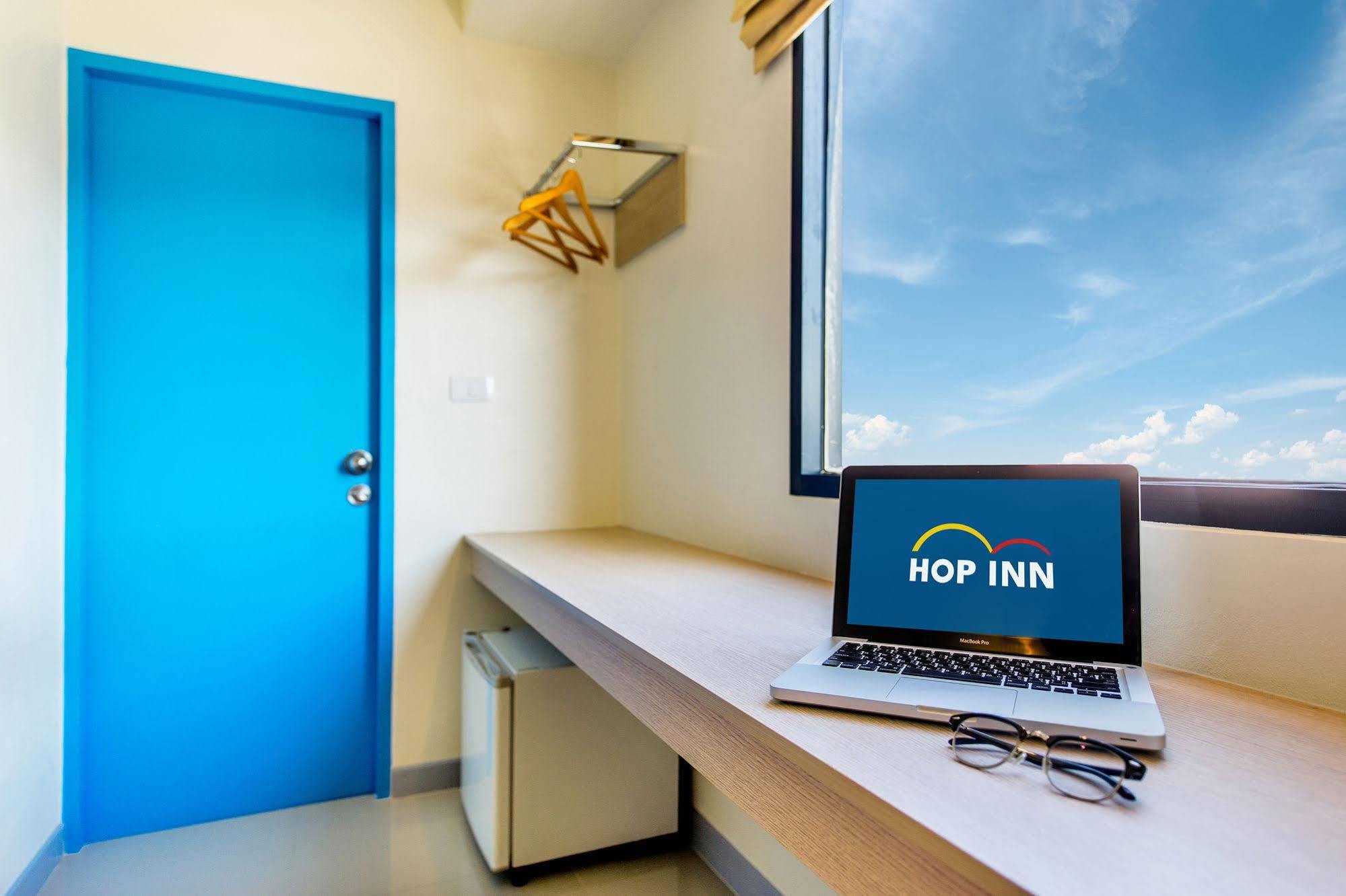 Hop Inn Phuket Exterior photo